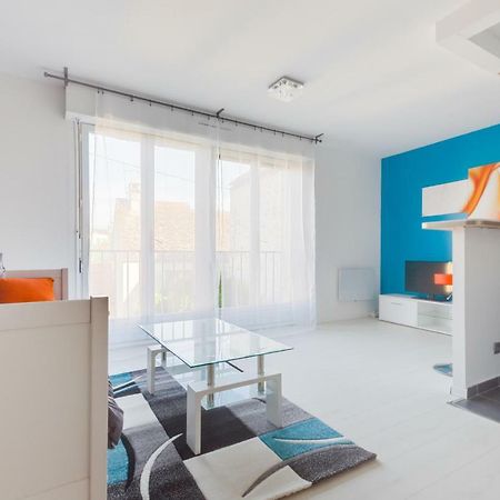 Modern Apart City Mantes-la-Jolie Buitenkant foto